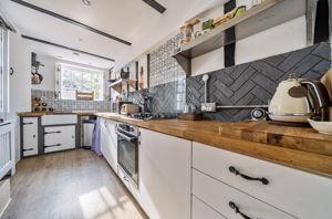 Photo 8- click for photo gallery